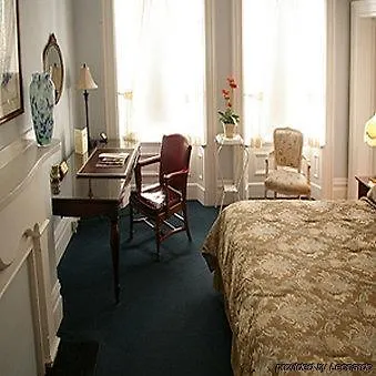 The Priory 3* Pittsburgh