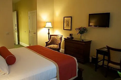 Hotel The Priory Pittsburgh